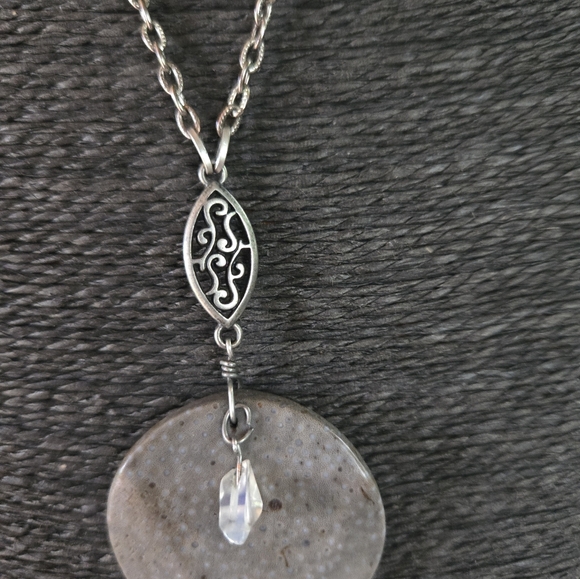 Vintage Pewter Crystal Intricate Long Necklace - Picture 7 of 9